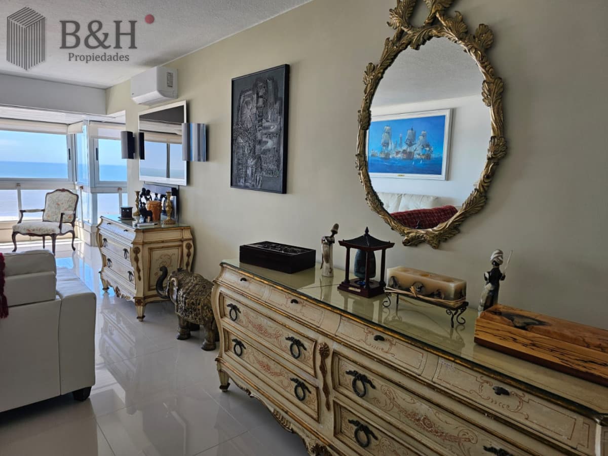 Apartamento en alquiler anual mansa 3 dormitorios + dependencia