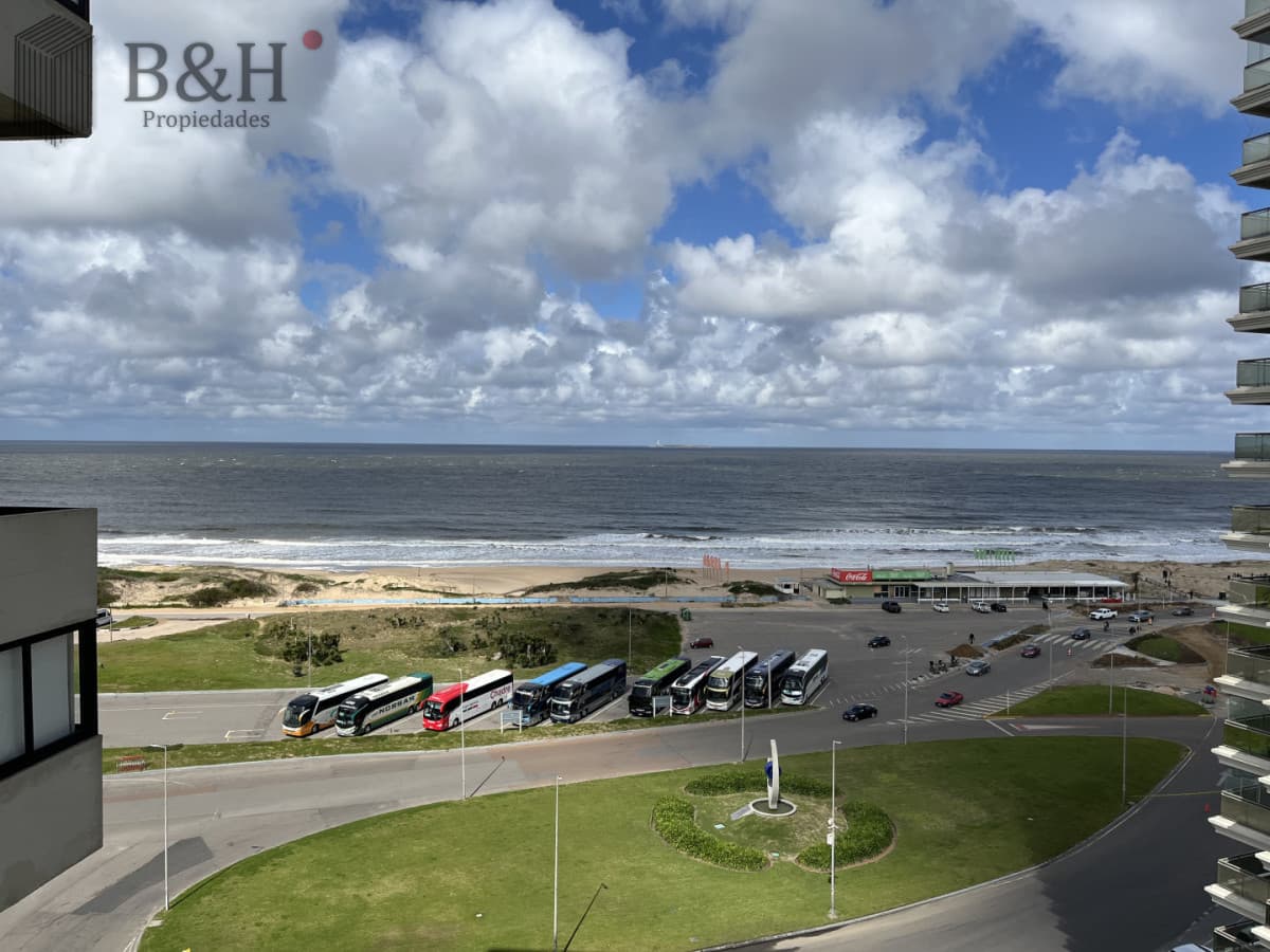 Apartamento 3 dormitorios Vista al Mar Punta del Este