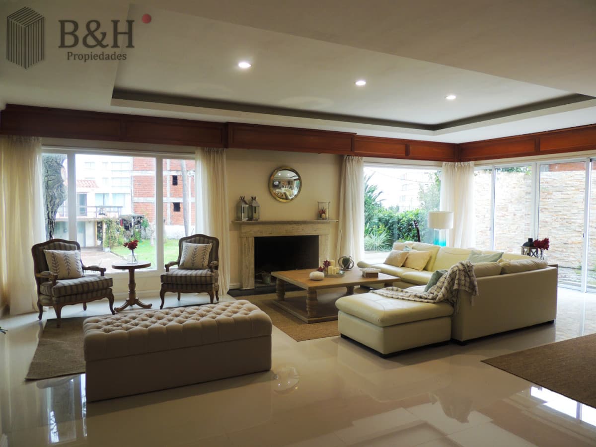 Hermosa casa en venta mansa