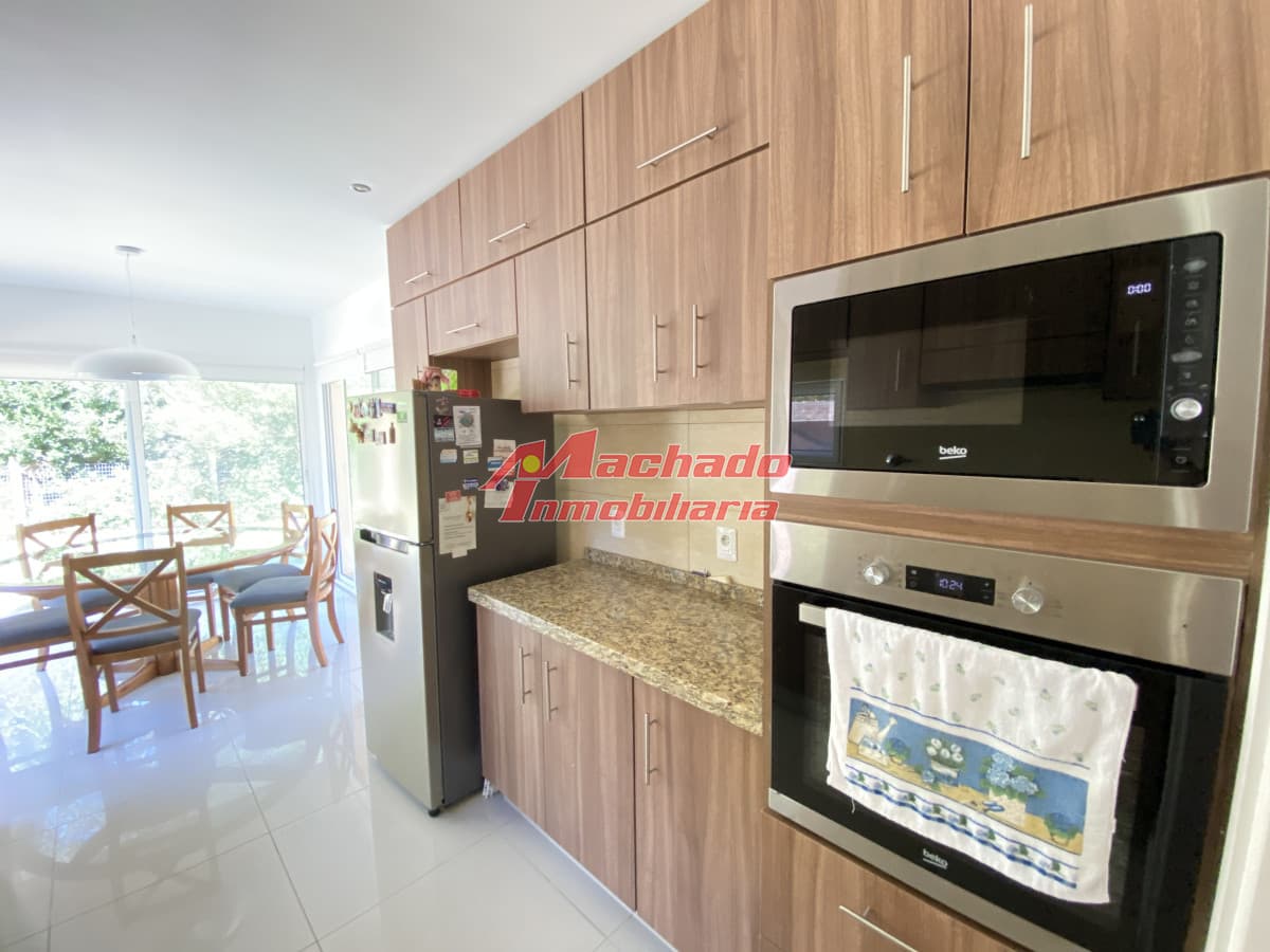 venta casa pinares 4 dormitorios en 2 plantas