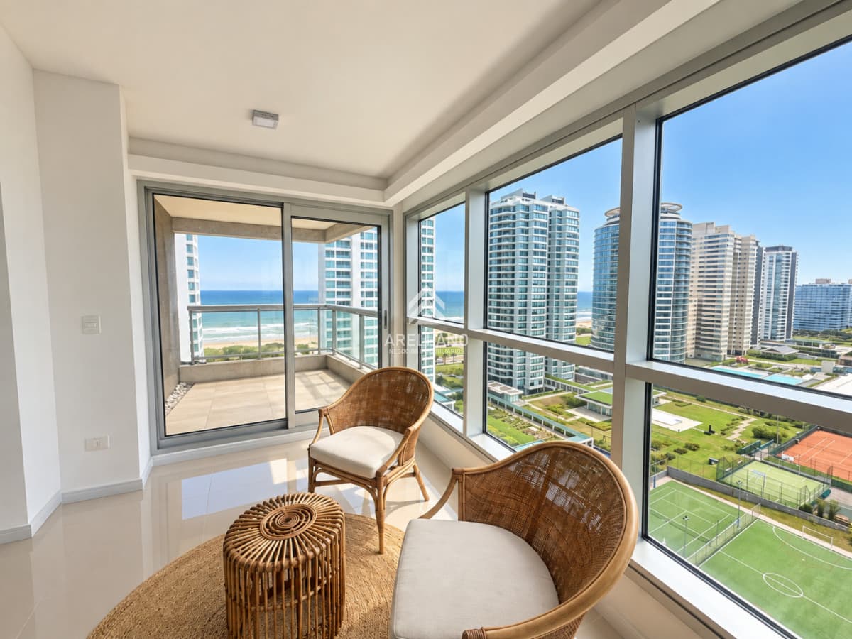 Apartamento ID.5346 - Venta apartamento 2 dormitorios playa Brava Punta del Este