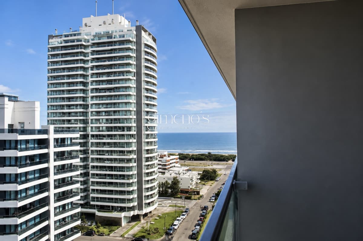 Apartamento de 1 Dormitorio en venta playa Brava, Punta del Este