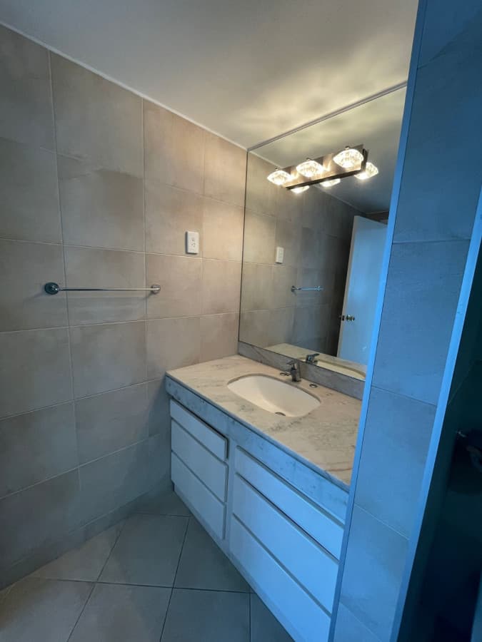 APTO EN PENINSULA  -
