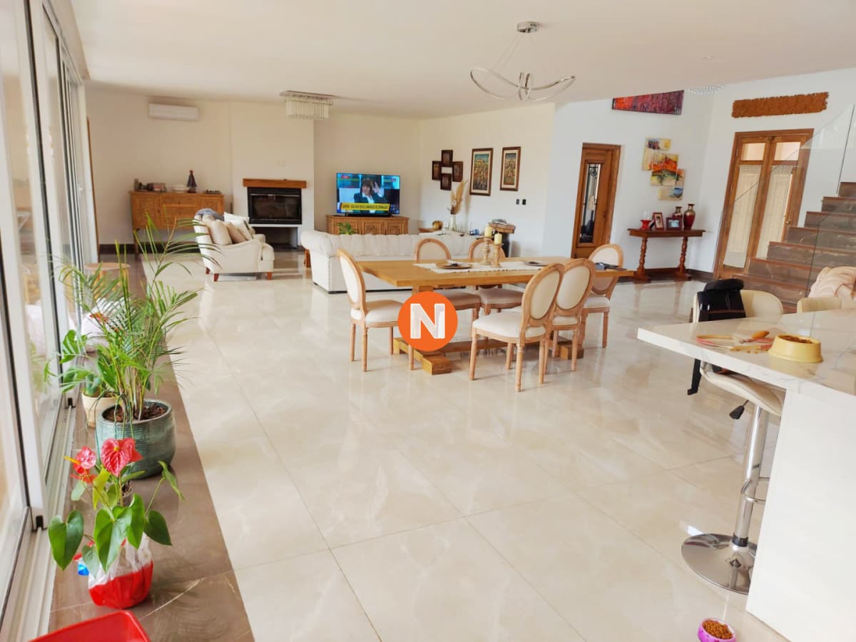 Venta Casa en Punta del Este Barrio Privado La Arbolada 4 Do ...