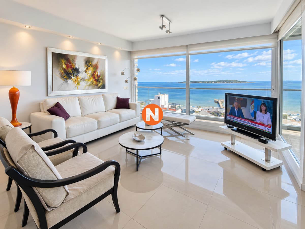 Apartamento de 3 dormitorios en suite - VISTA AL MAR