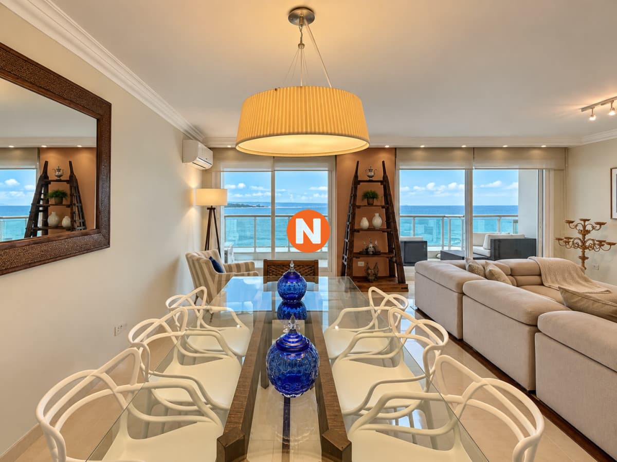 Apartamento en Venta, Mansa, Punta del Este, 4 Dormitorios.