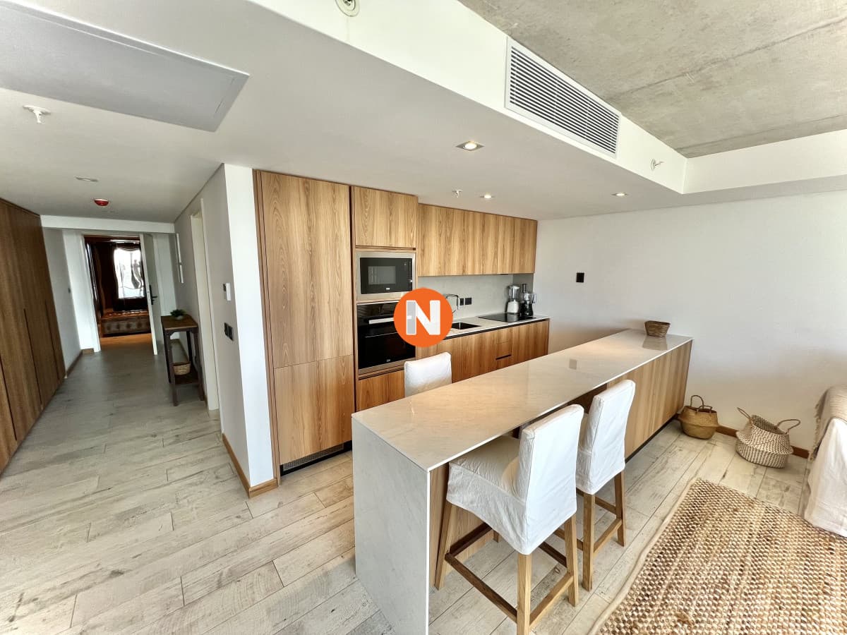 VENTA DE APARTAMENTO DE 1 DORMIORIO EN SUITE EN EDIFICIO SUR ...