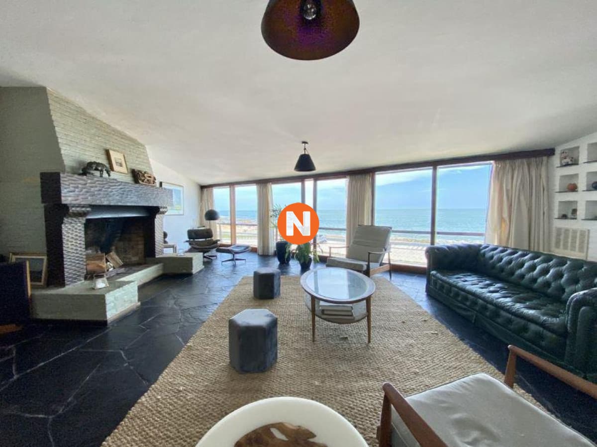 Espectacular casa en Península, a la Venta