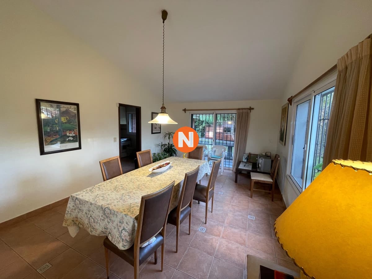 Casa en Venta y Alquiler, Mansa, Punta del Este, 4 Dormitori ...