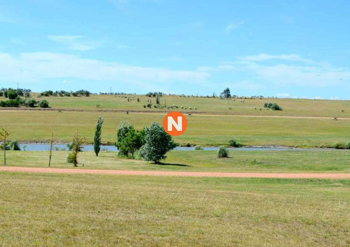 Venta de Exclusivo Lote de 4600 m2 en Pueblo Mio Manantiales ...