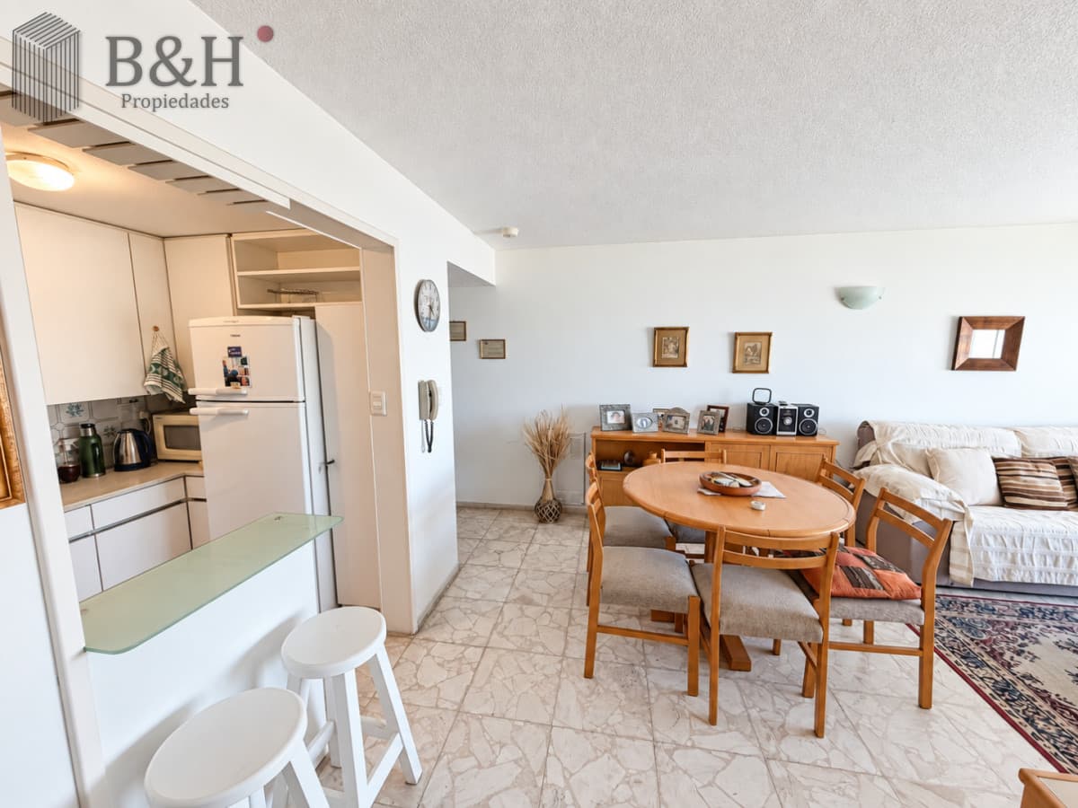 Apartamento en Venta y Alquiler, Peninsula, Punta del Este, 1 Dormitorios.
