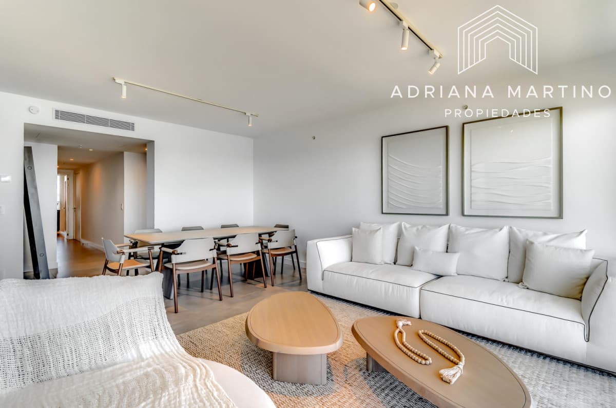 Apartamento de dos dormitorios en venta primera línea con garage