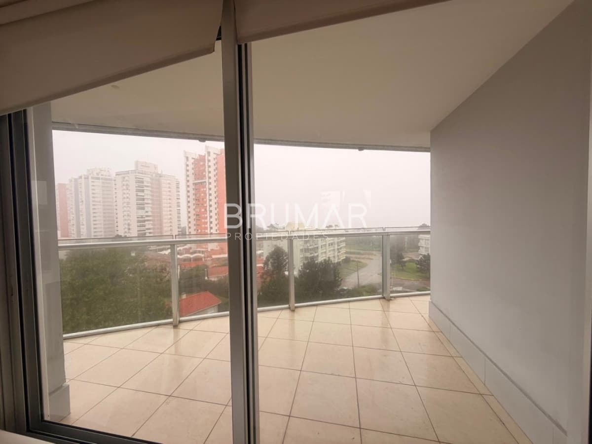 APARTAMENTO 3Dorm. en suite Alquiler temporal   -