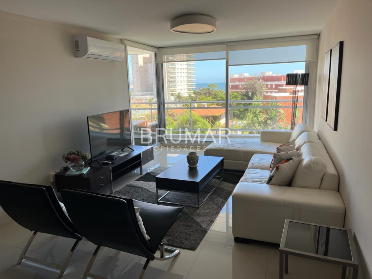 AlQUILER APTO 1 CUADRA DEL MAR  -