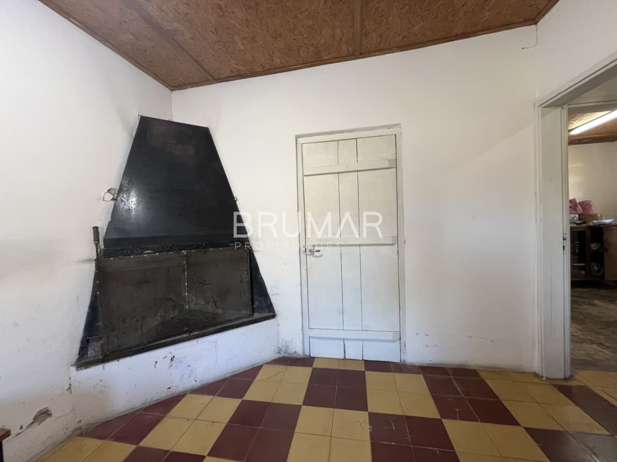 Casa con terreno adicional en ubicación estratégica, cerca de Paysandú y Termas de Guaviyú