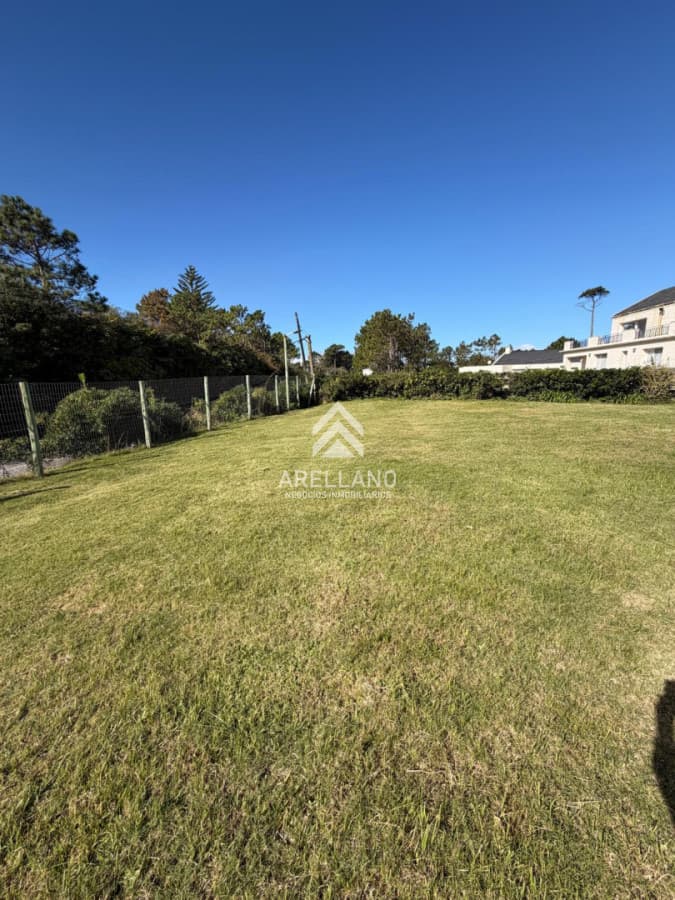 Casa ID.6568 - Venta Casa 5 dormitorios Pinares