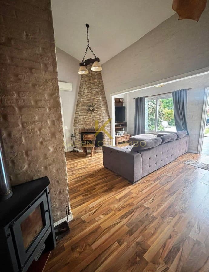 Casa en venta 3 dormitorios excelente zona
