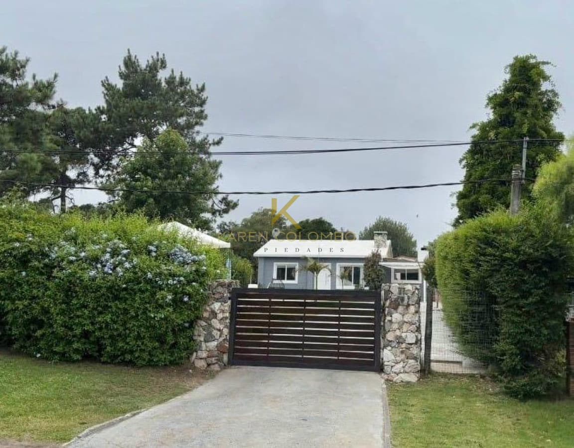 Casa en venta 3 dormitorios excelente zona