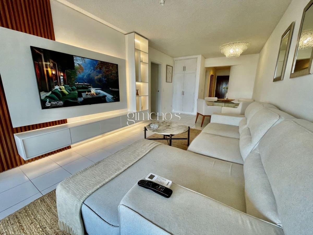 Venta de Apartamento de 2 Dormitorios - Playa Brava - Punta del Este