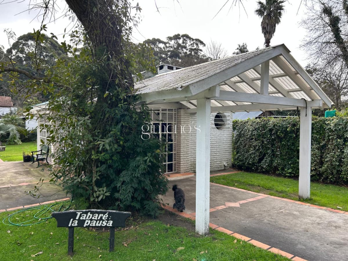 Venta casa 2 Dormitorios en Pinares - Punta del Este