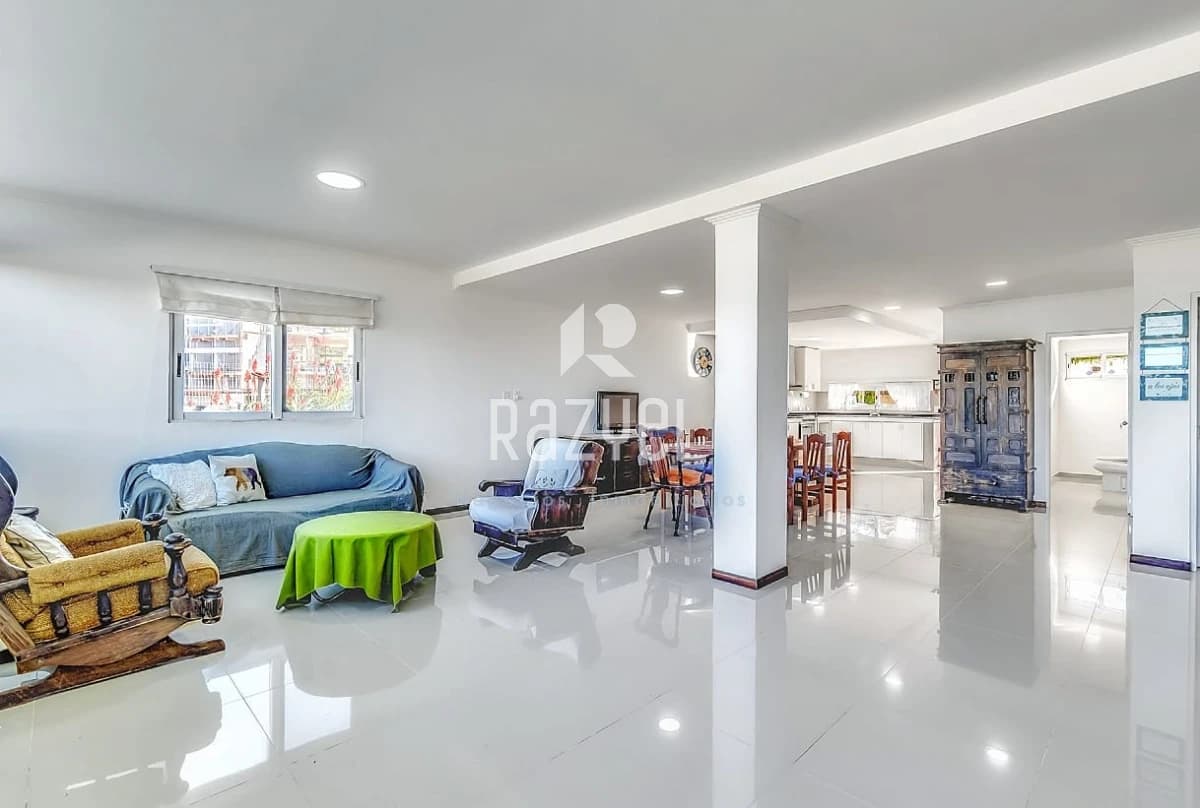 Casa ID.1104 - Casa En Venta Las Grutas, Punta Ballena