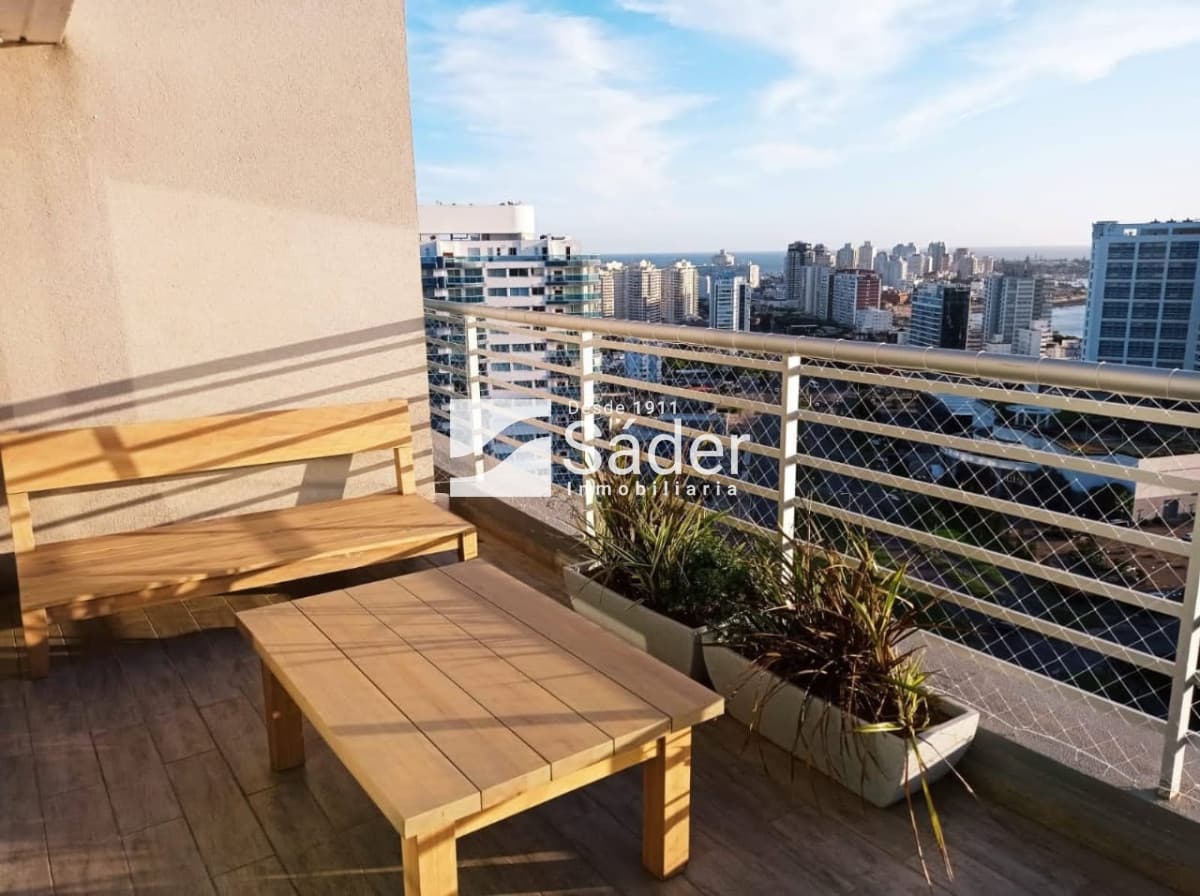 Apto en venta 1 Suite en Pda. 4 de Playa Mansa