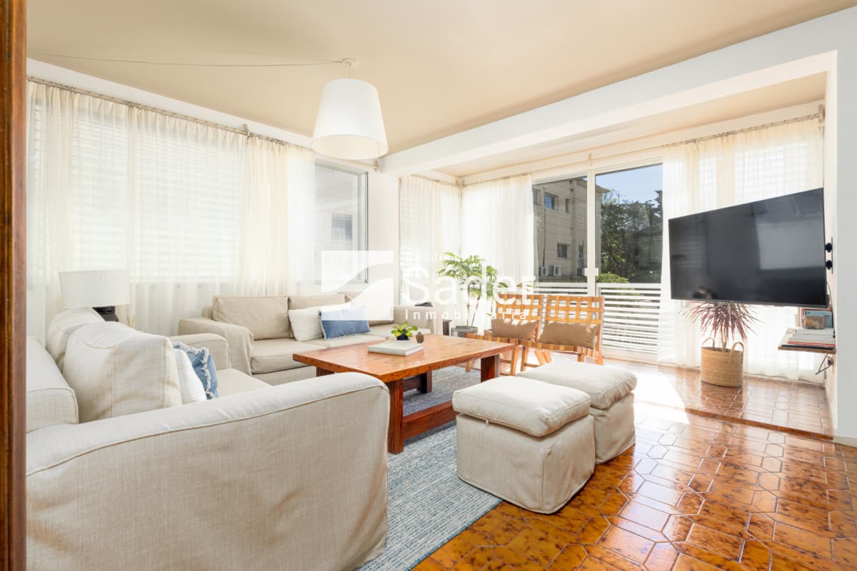 Apartamento en alquiler de temporada. Península 3 dormitorios  -