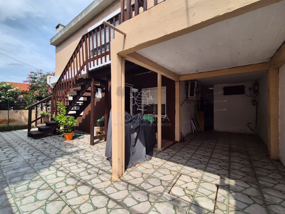 Venta Casa 5 Dormitorios Barrio Rivera Maldonado