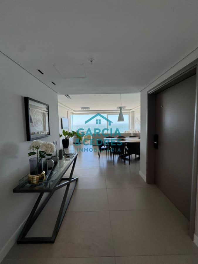 LE PARC III - EXCLUSIVO APARTAMENTO ESQUINERO EN PISO ALTO