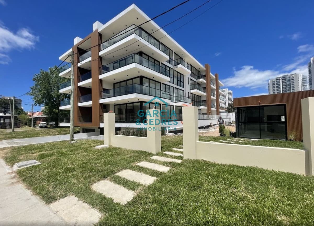 Apartamento 2 Dormitorios en Aidy Grill, Punta del Este