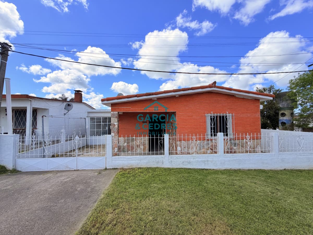 Casa de 2 dormitorios en venta - Pan de Azúcar