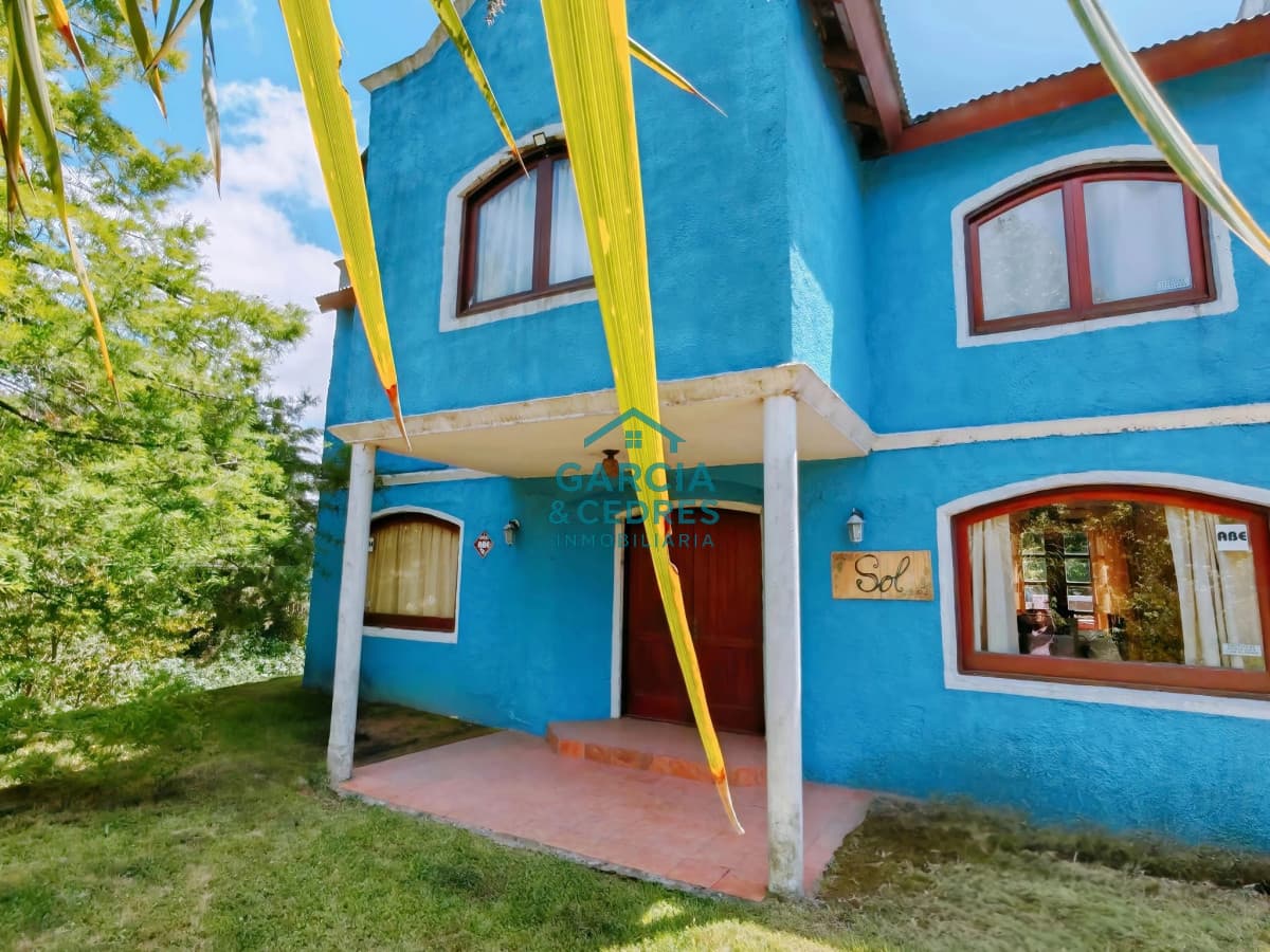 ALQUILO CASA EN ALTOS DEL PINAR DE 3 DORM Y 2 BAÑOS A 5 CUADRAS DEL MAR   -