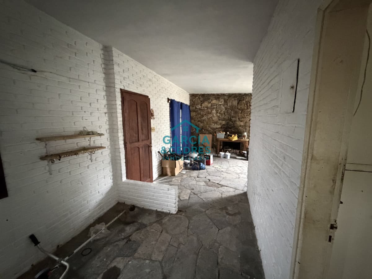 Casa para reciclar en Pinares - Parada 27