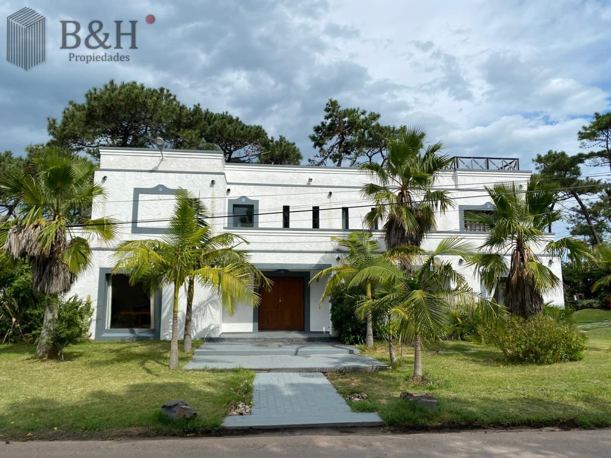CASA EN RINCON DEL INDIO