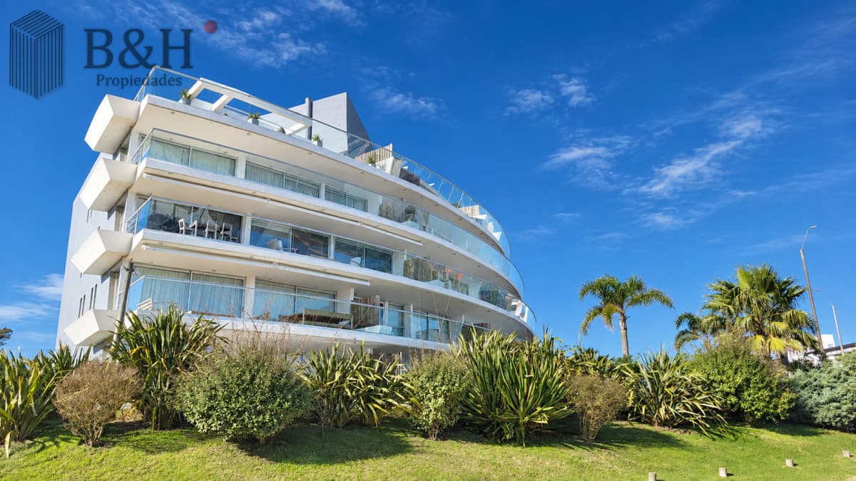 ESPECTACULAR APARTAMENTO CON VISTA AL MAR - RUTA 10 MANANTIALES PUNTA DEL ESTE