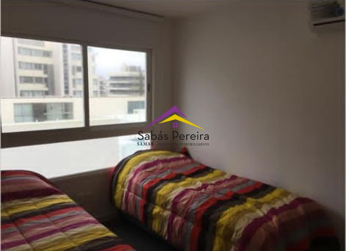 Pent-house de 2 dormitorios en la Península con terraza exclusiva