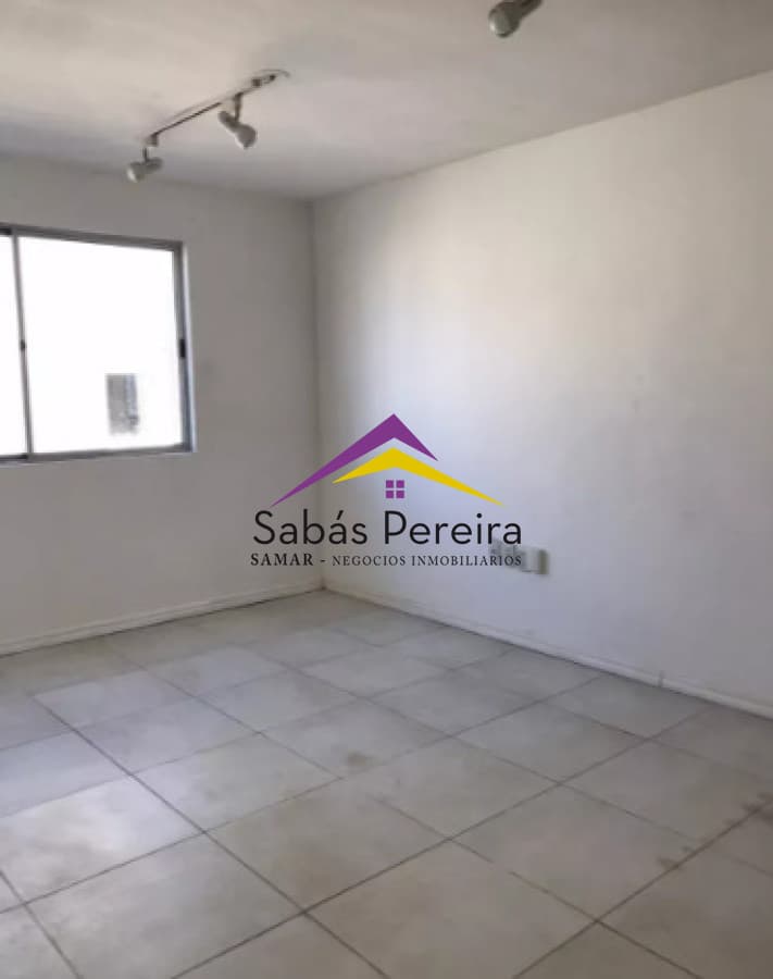 Apartamento ID.41772 - Apartamento de 2 dormitorios en venta próximo al centro de Maldonado