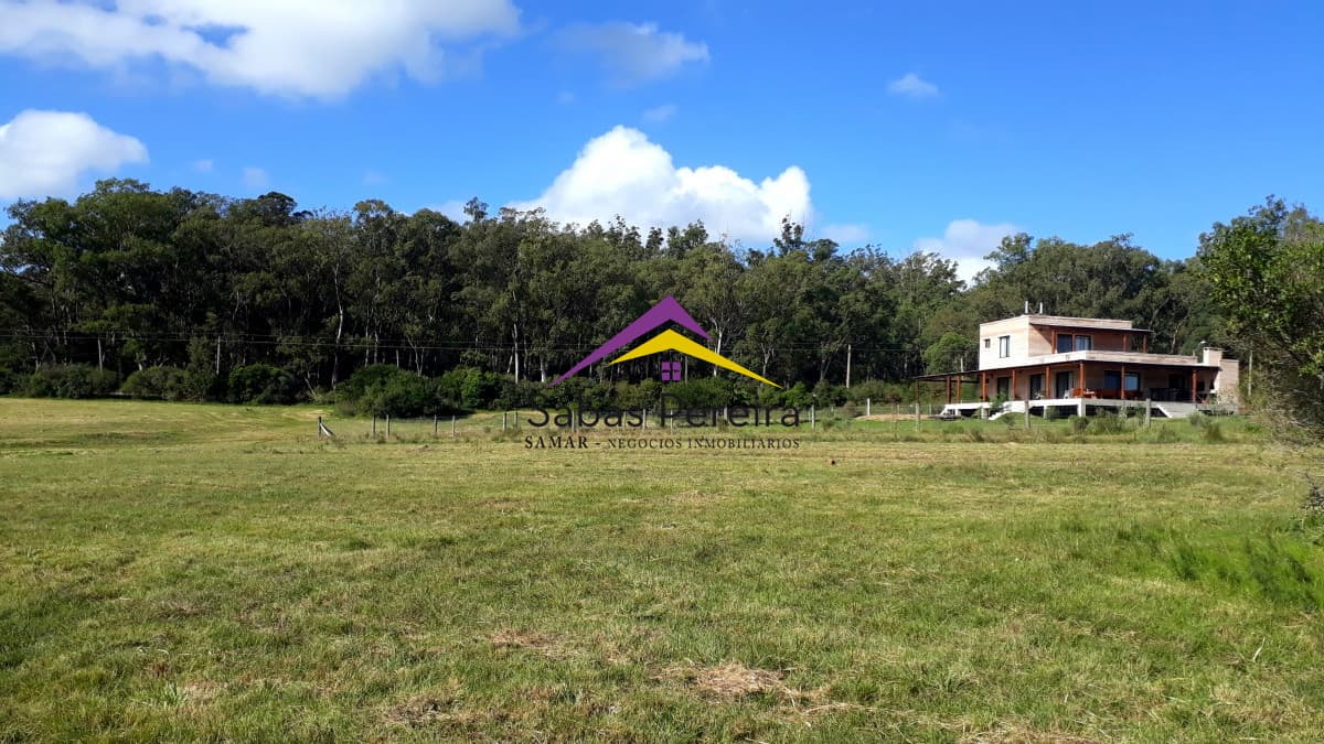 Terreno ID.40882 - Venta terreno 2041m2, Las Flores, Piriápolis, Maldonado