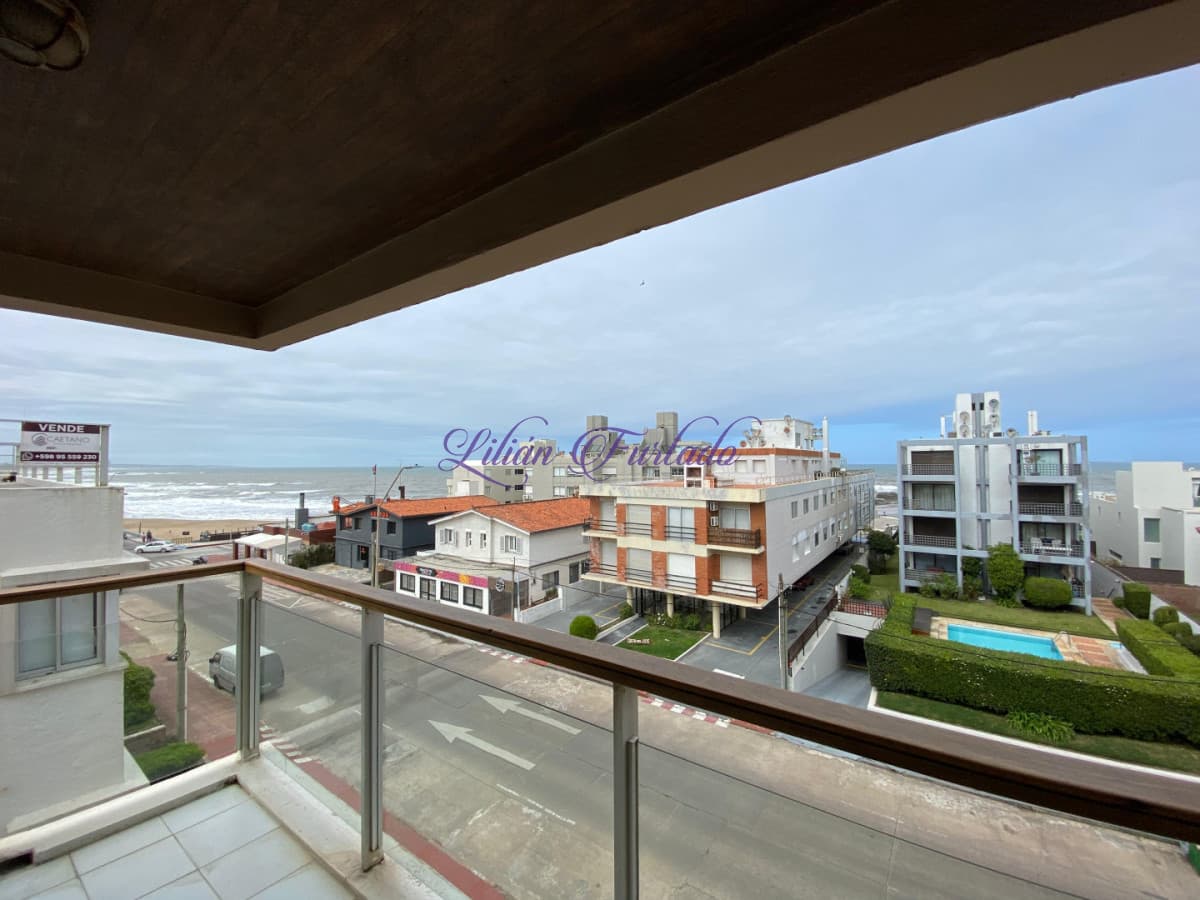 Apartamento en venta, Playa  - Lilian Furtado Negocios Inmobiliarios