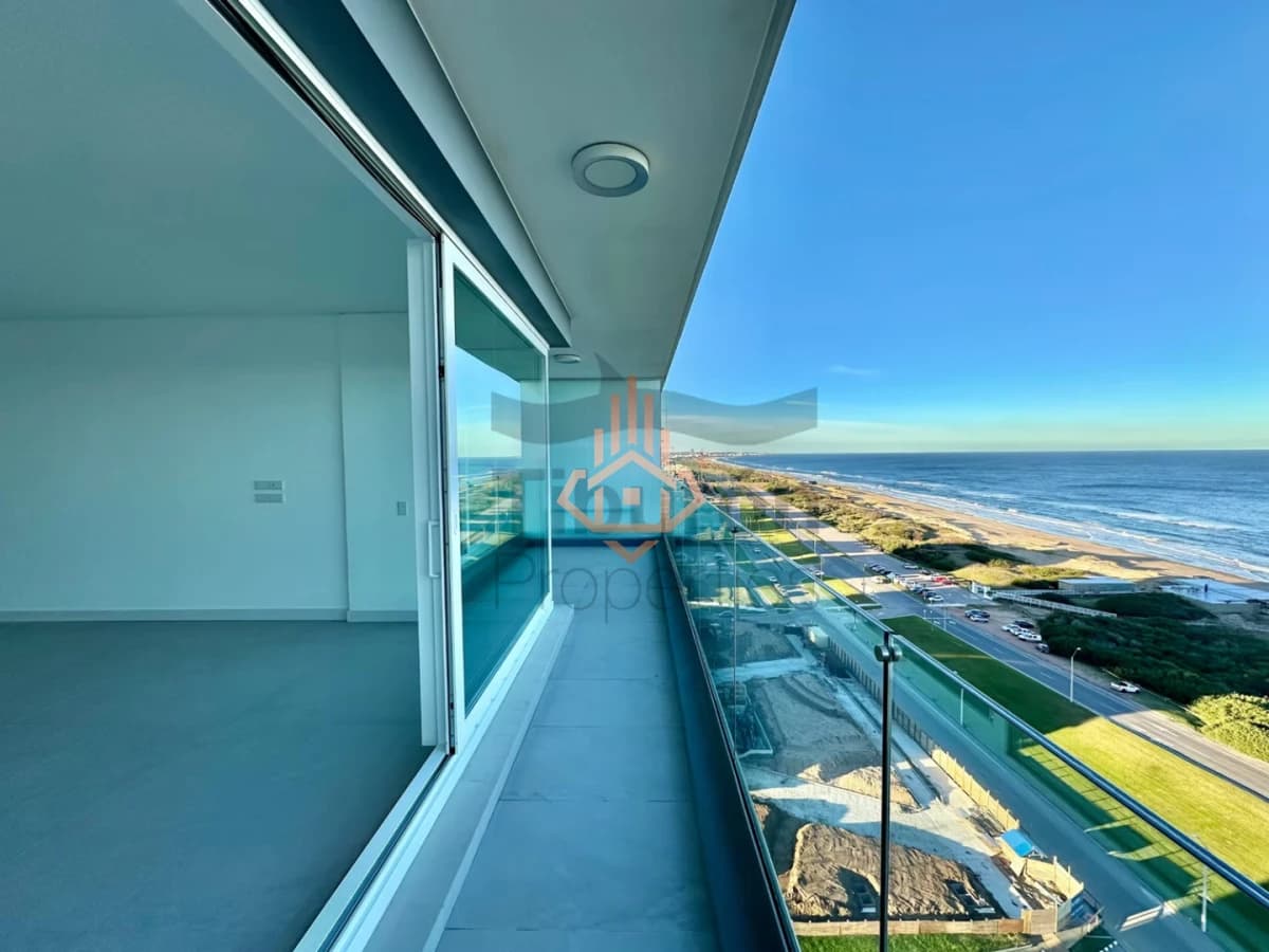 Le Parc III - Piso alto frente al mar