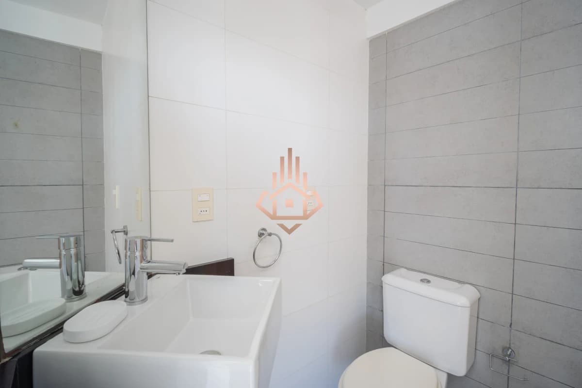 Oportunidad en la Península: 1 dormitorio con amenities y cochera