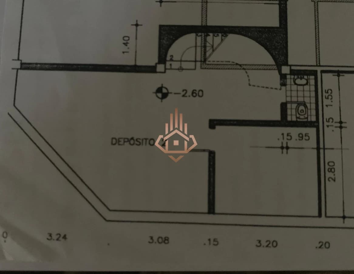 Venta de Local esquinero con excelente ubicación en el corazón de la Península