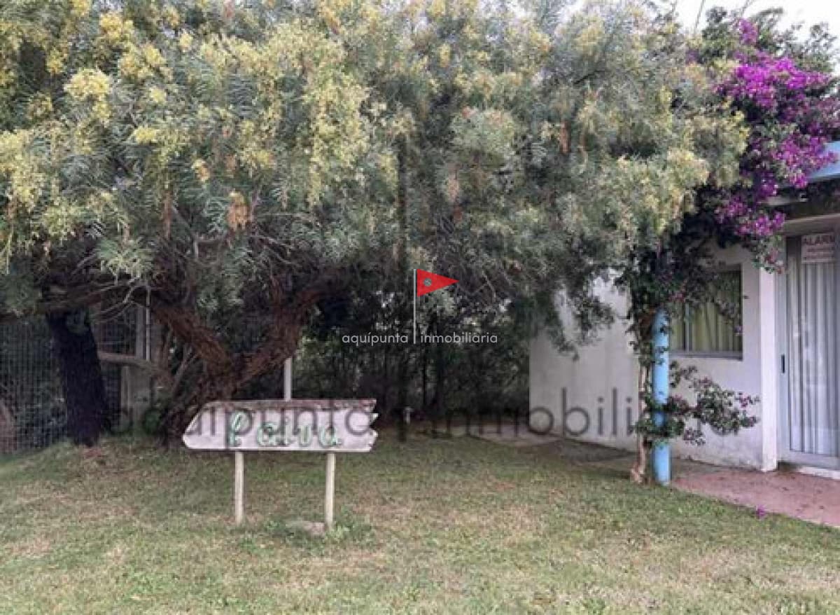 Venta casa Punta Negra Piriapolis 3 dormitorios 2 baños