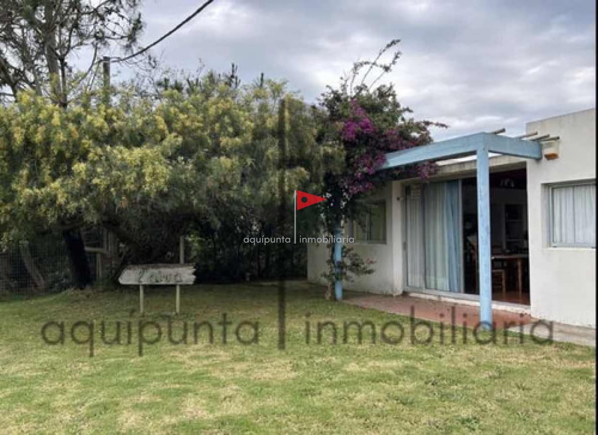 Venta casa Punta Negra Piriapolis 3 dormitorios 2 baños