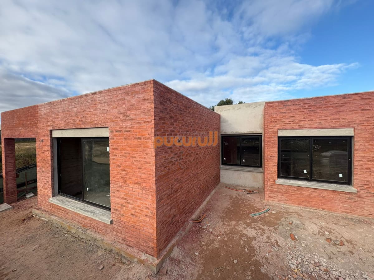 Casa a Estrenar 3 Dormitorios Pinares Construcción Tradicional