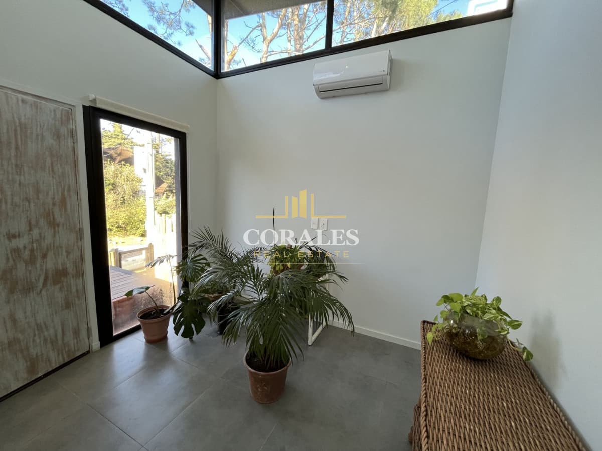 Casa en venta con 3 Dormitorios en Lugano, Punta del Este