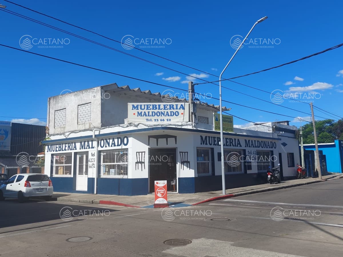 VENTA ESTABLECIMIENTO COMERCIAL
