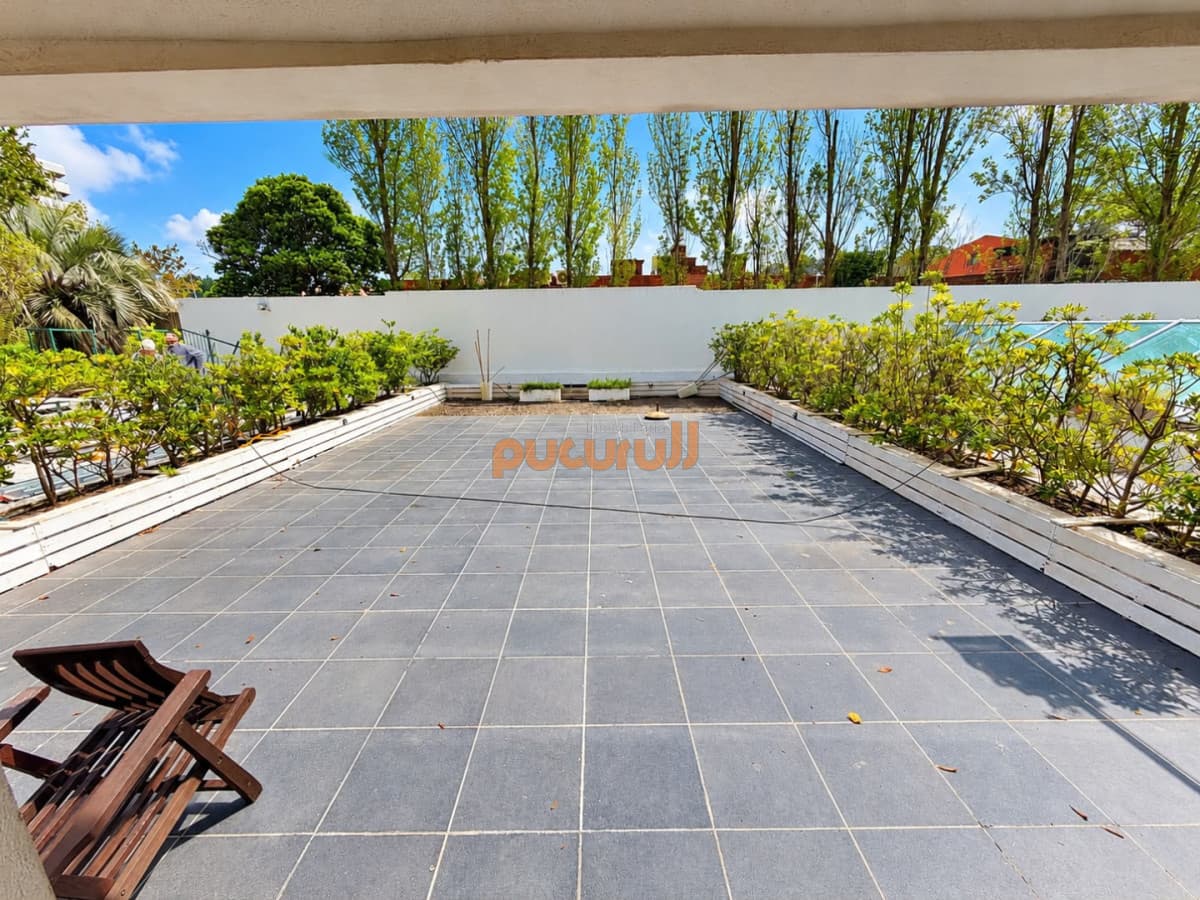 Venta hermoso apartamento con muy amplia terraza