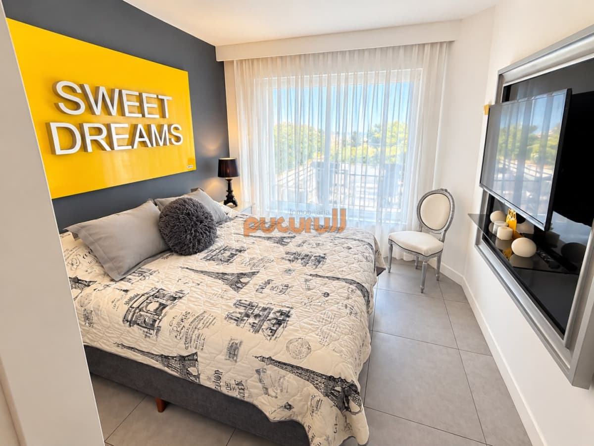 Venta hermoso apartamento con muy amplia terraza