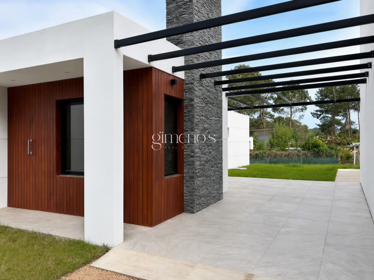 Venta de Casa 3 Dormitorios - Parque Burnett - Maldoando - Punta del Este